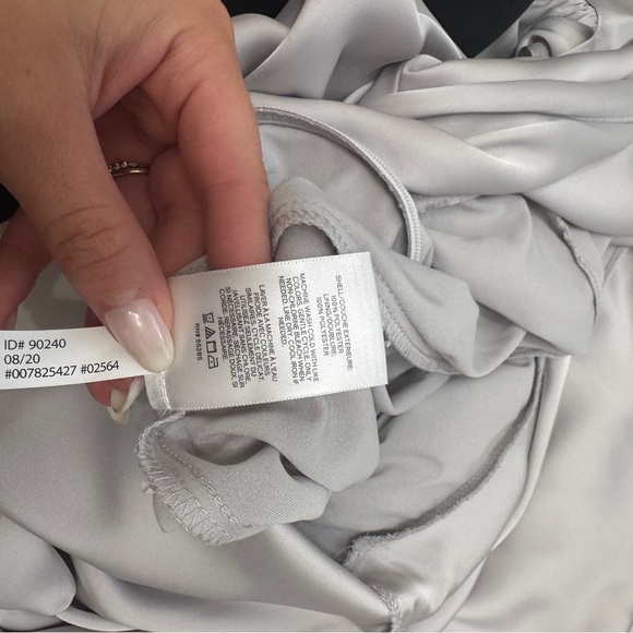 Express gray long sleeve dress satin midi length size M - Picture 10 of 11